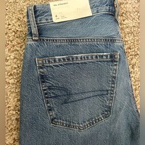 NWT American Eagle ‘90s Straight High Rise Blue Jeans
